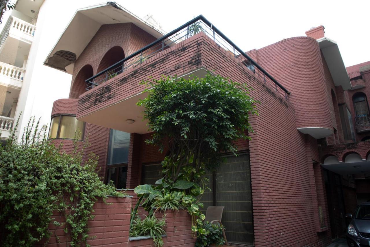 Red Brick Home By Earthaa Escapes نيودلهي المظهر الخارجي الصورة
